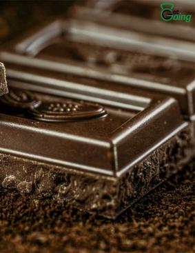 8 reasons why you should let chocolate back into your life!